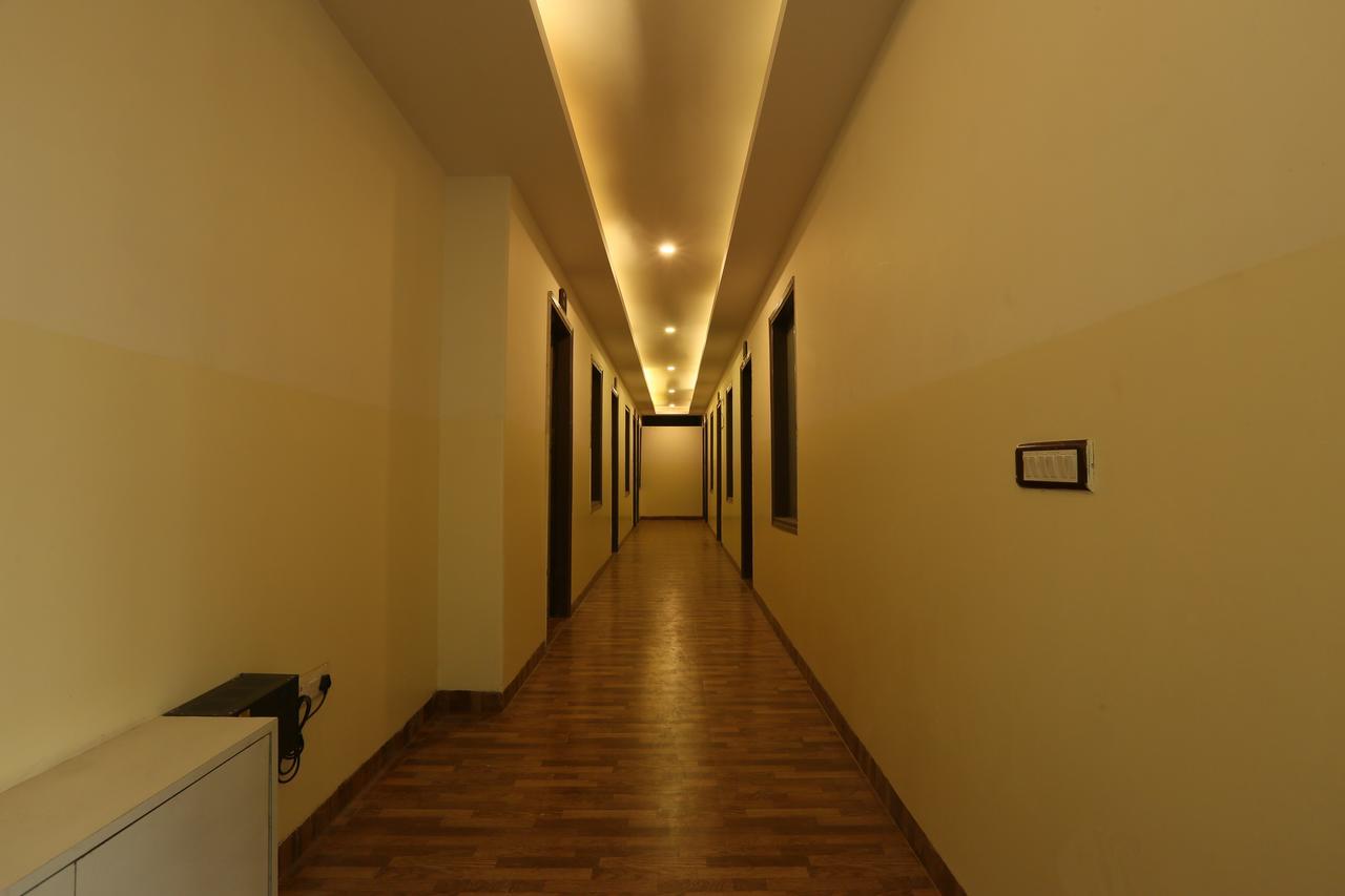 Hotel Plazzo Nové Dillí Exteriér fotografie